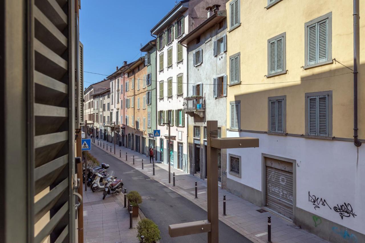 Ferienwohnung San Bernardino 8 - Immobili E Soluzioni Rent Bergamo Exterior foto